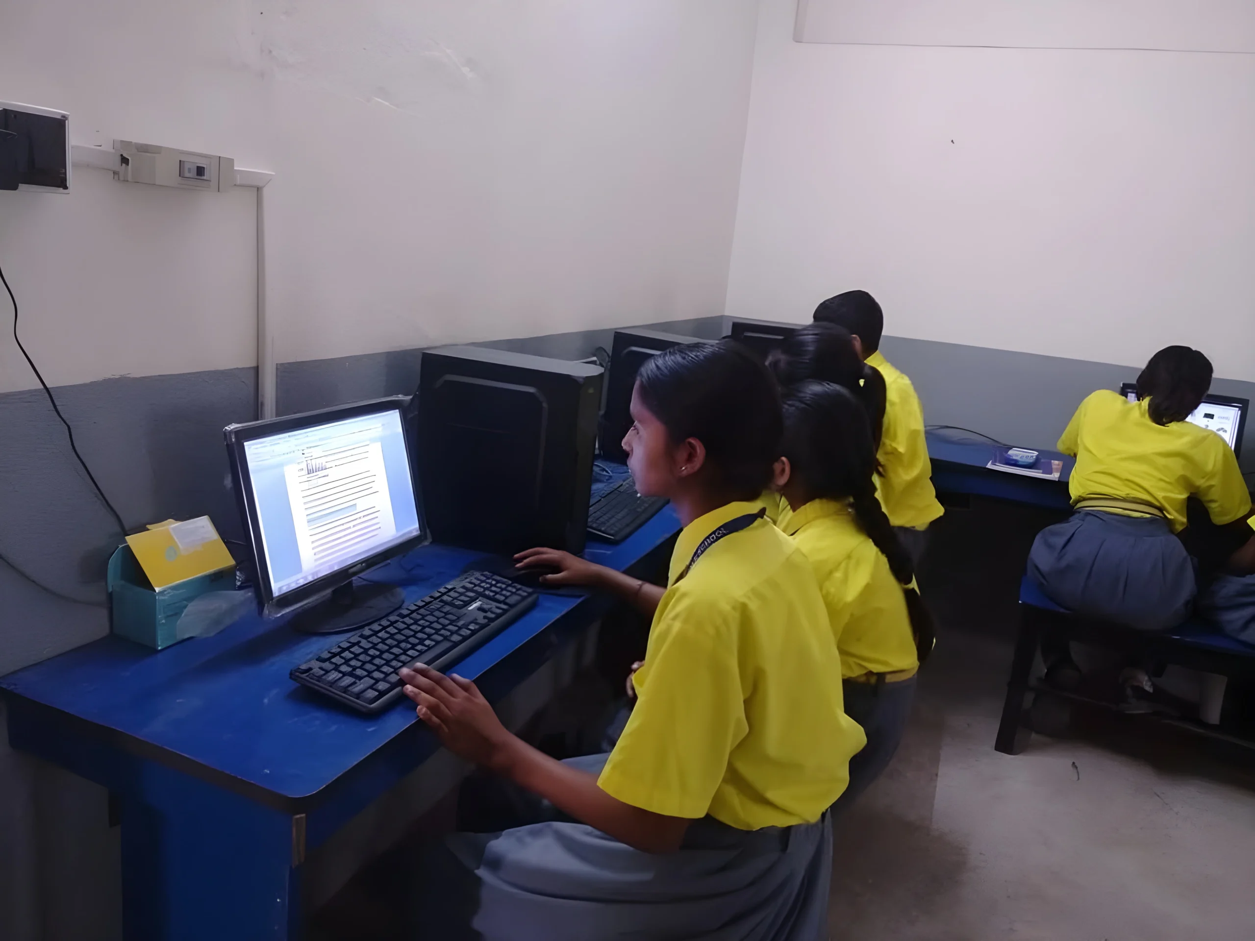 Computer Lab Image